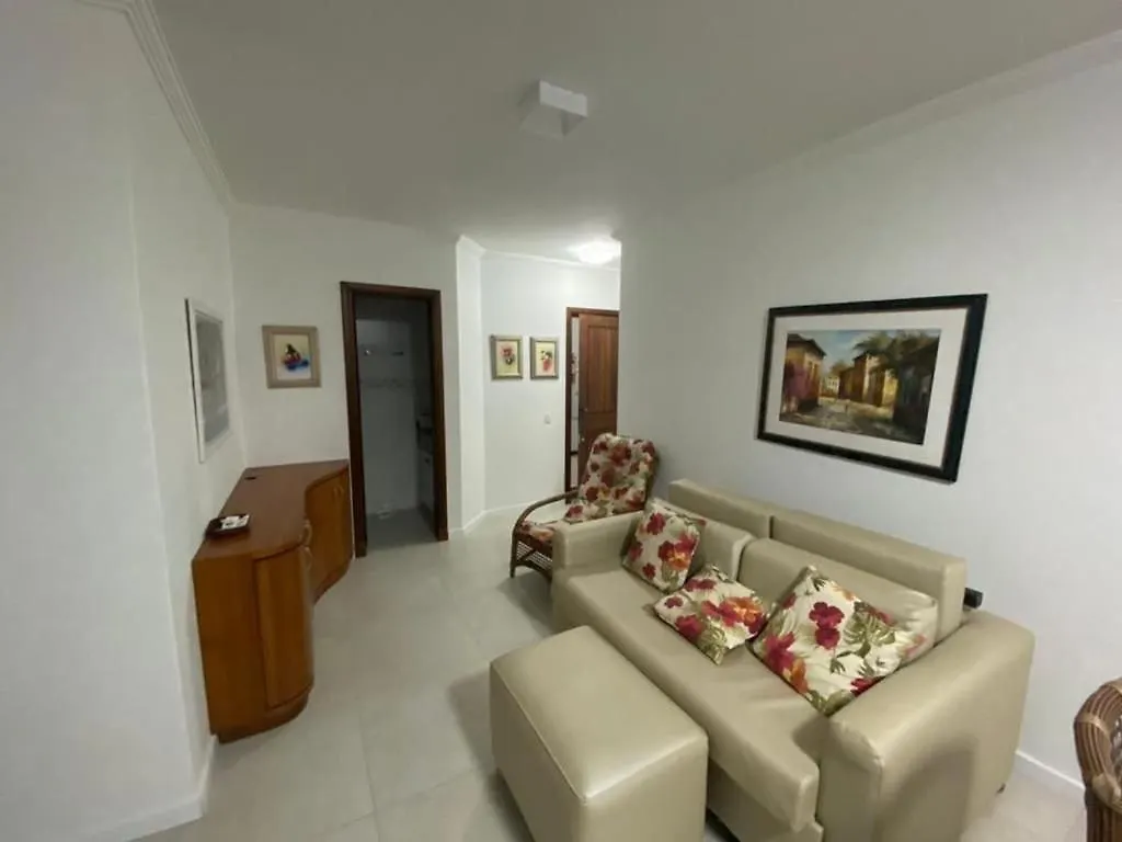 Apto C/ Suites A 500M Da Praia De Jurere | Cpj504 Florianópolis