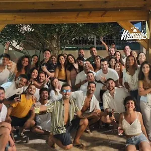 Nomades - Adventure & Coworking Auberge de jeunesse